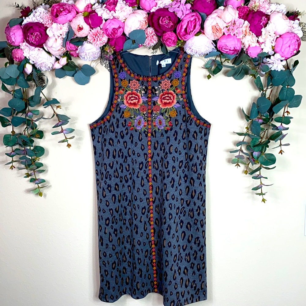 •THML• Peony Embroidered {sleeveless} Gray Cheetah [back zip] Sheath Dress